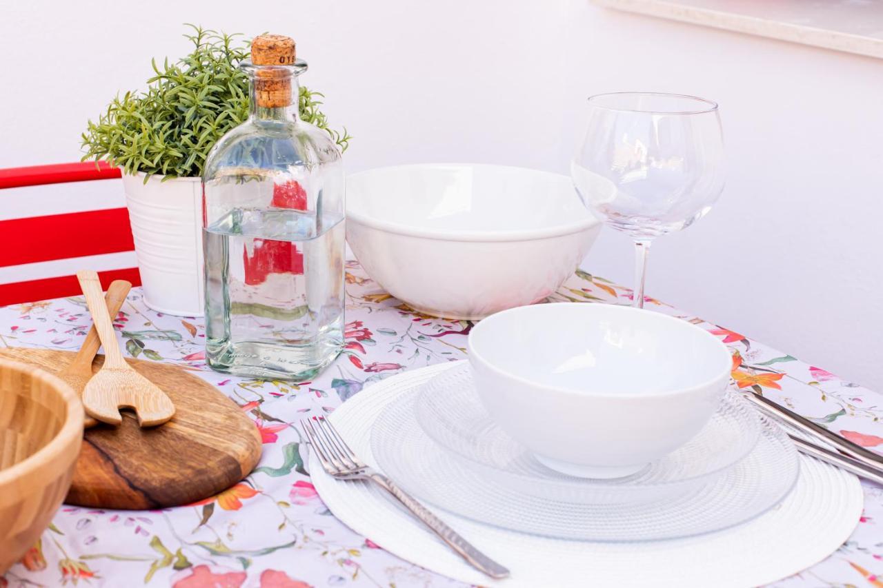 El Palomar Apartment Seville Ngoại thất bức ảnh